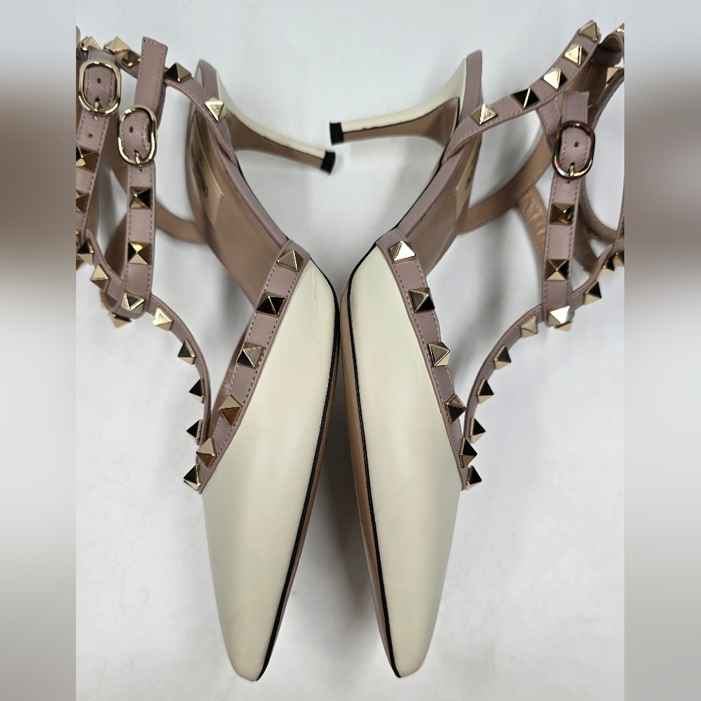 Valentino Rockstud Pumps - 38 - Picture 7 of 16